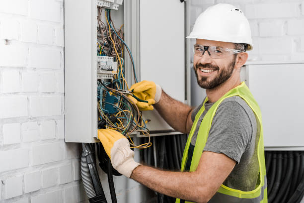 Best Affordable Emergency Electrician  in Waverly, IL